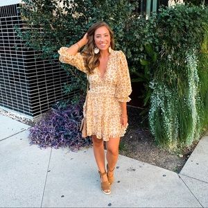 Meet your Posher, Stefany